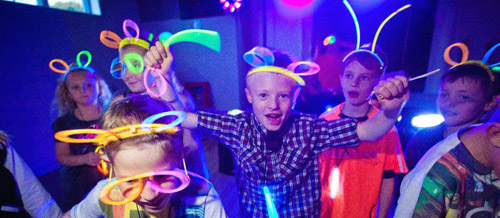 fete fluo pour infants